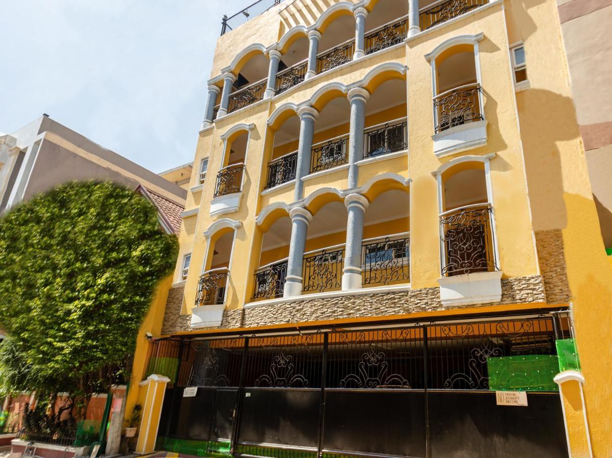 Oyo 831 Casa Maria Hotel Manila Luaran gambar