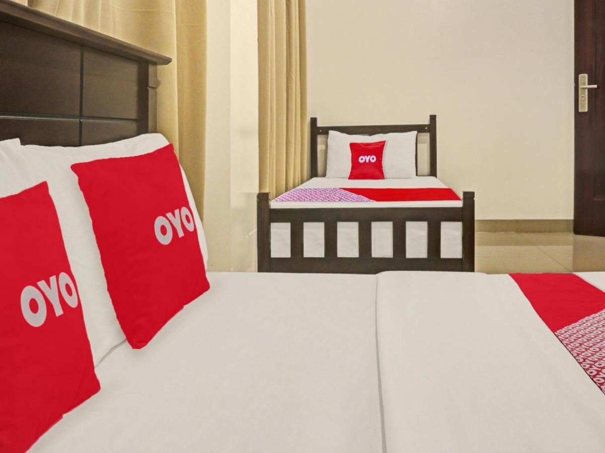 Oyo 831 Casa Maria Hotel Manila Luaran gambar